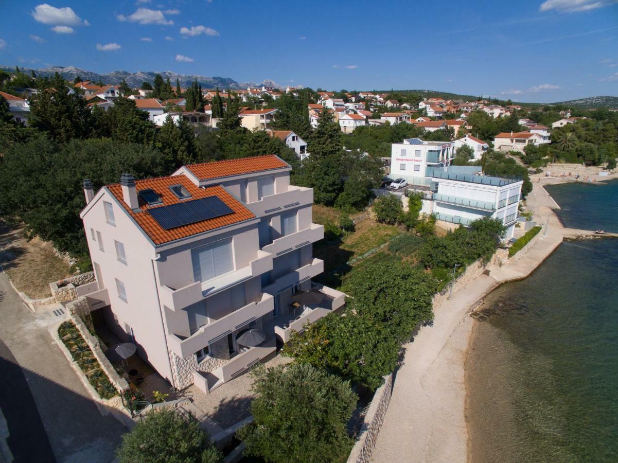 House Maruna Maslenica Luaran gambar